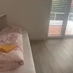 Mit Drei Getrennten Schlafplaetzen Appartamento Koelkebeck