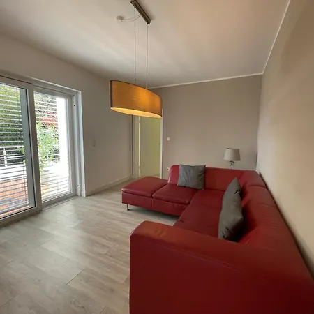 Offene Mit Zwei Einzelbetten Und Schlafzimmer Mit Doppelbett * Koelkebeck