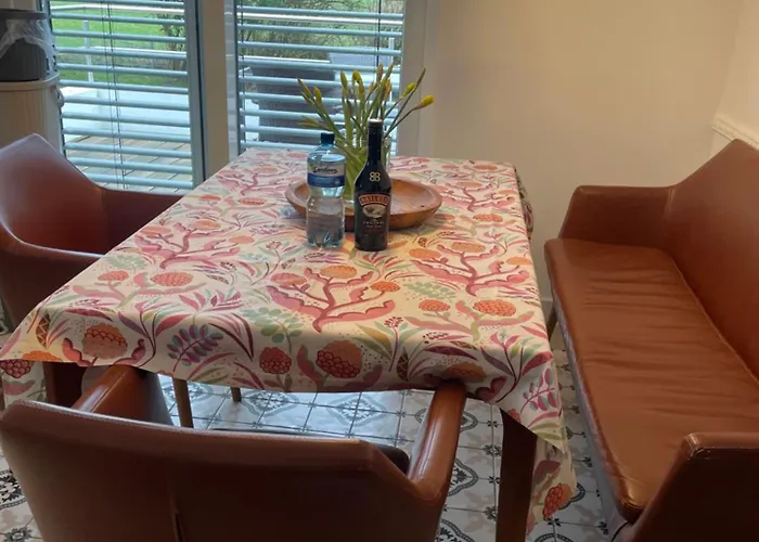 Mit Drei Getrennten Schlafplaetzen *